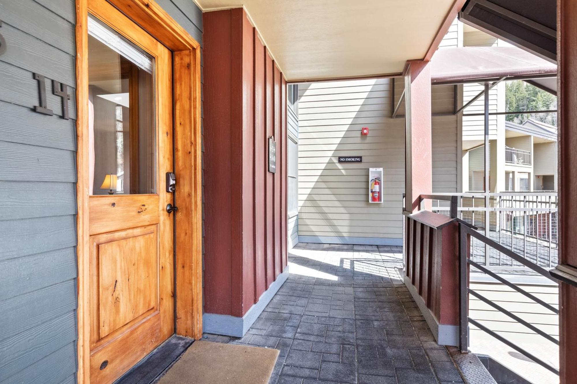 Cimarron Lodge 14 By Avantstay Ski-Inski-Out Property In Complex W Two Hot Tubs Permit3601 Telluride Eksteriør bilde
