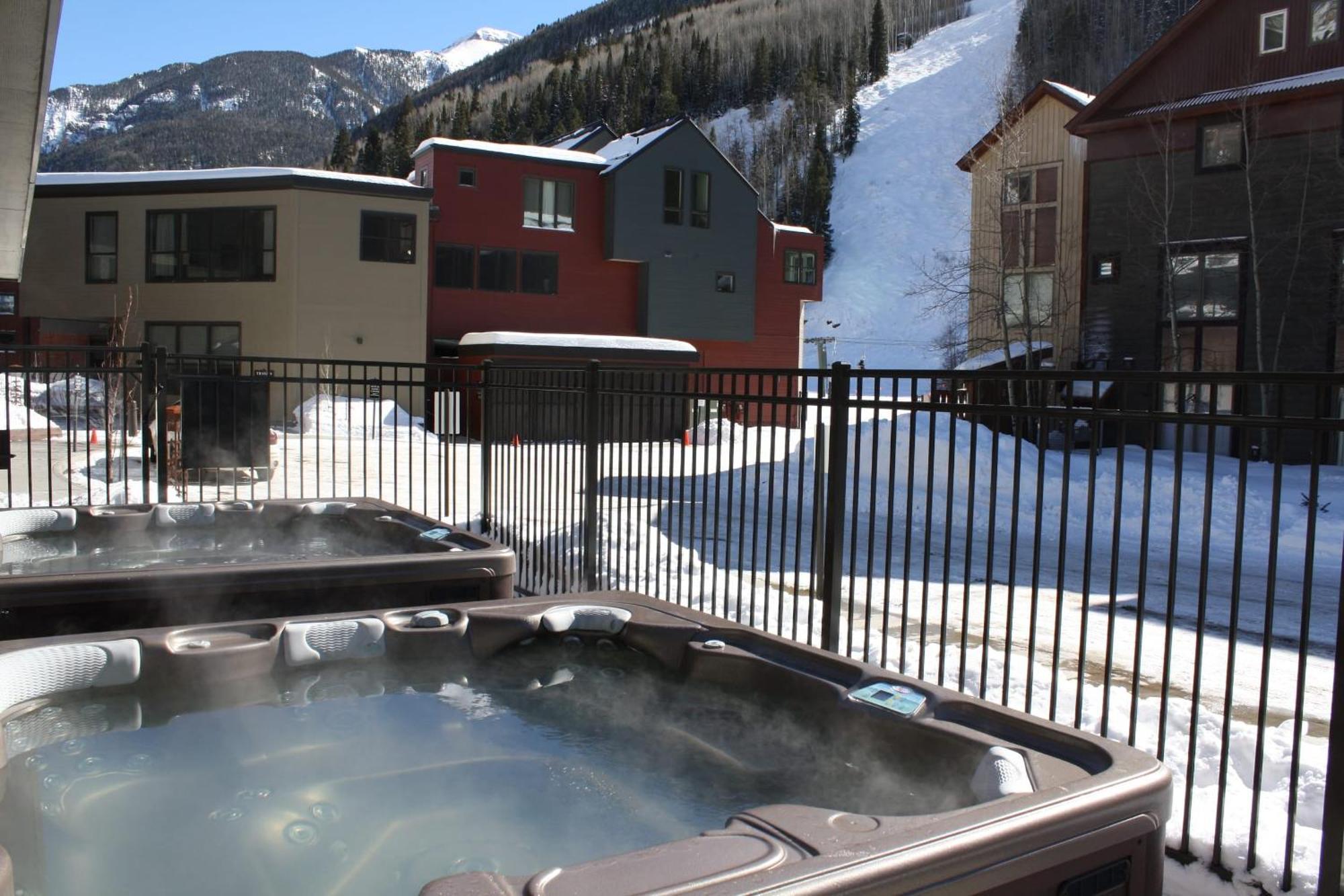 Cimarron Lodge 14 By Avantstay Ski-Inski-Out Property In Complex W Two Hot Tubs Permit3601 Telluride Eksteriør bilde